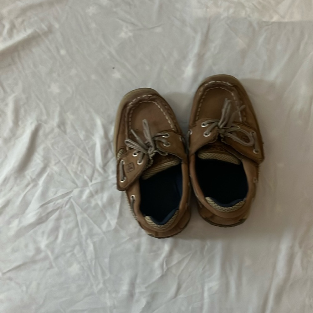 Kids Sperry Shoes 9M